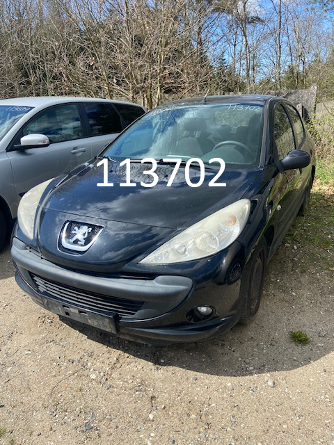 113702peugeot