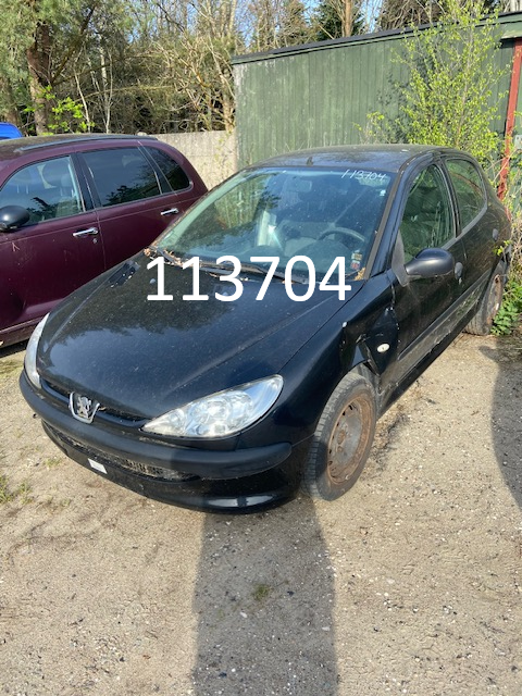 113704peugeot